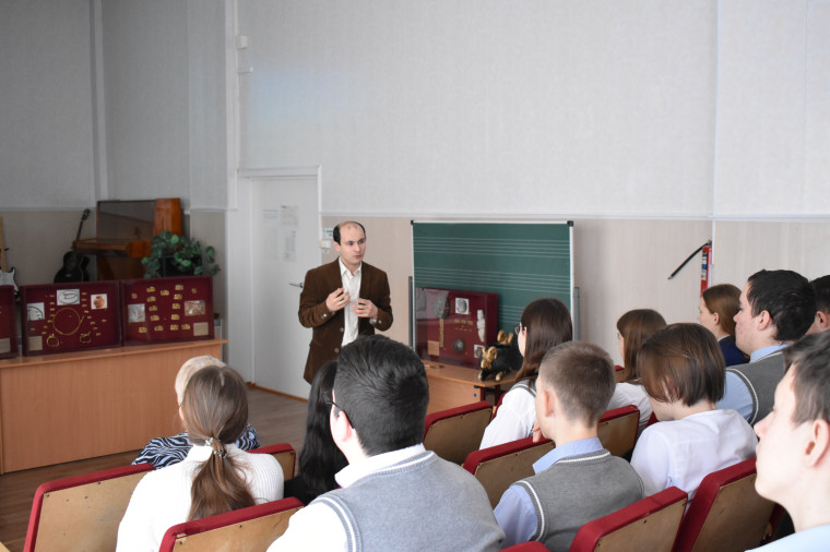 Выставка "Властители степи".